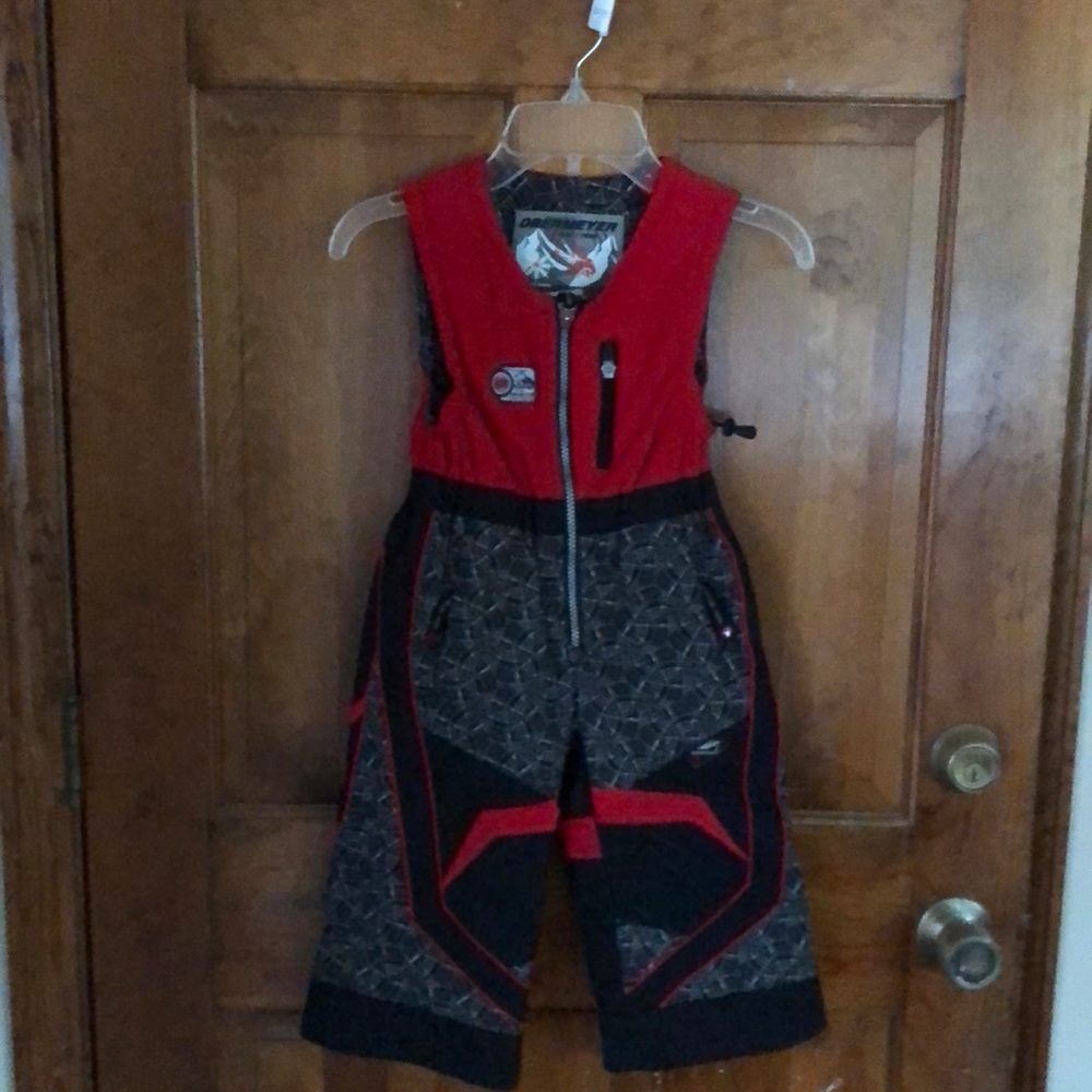 🎉SALE🎉Obermeyer Snow/Ski Onepiece Suit